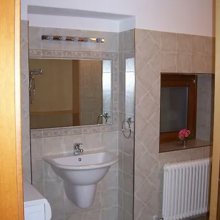 Contrada Vecchia Apartmán Varenna